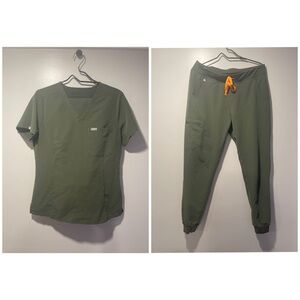 Figs Dark Olive Scrub Set